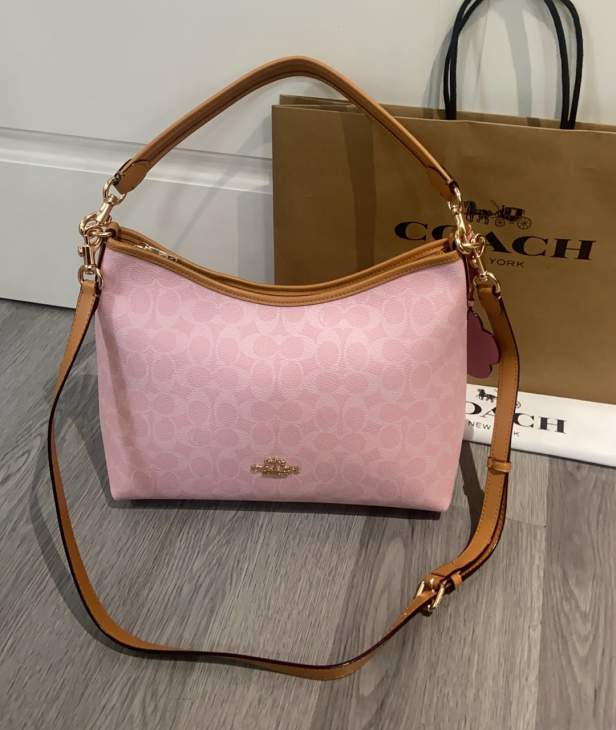 Picture of Coach Handbags _SKUfw231082382fw